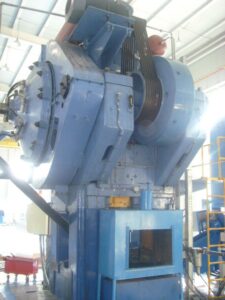 熱間鍛造プレス Eumuco SP 200 C - 2000 トン (写真 3)