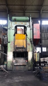 熱間鍛造プレス Ajax 2500 MT - 2500 トン ID: S85980