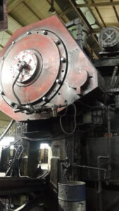 熱間鍛造プレス Ajax 2500 MT - 2500 トン (写真 10)