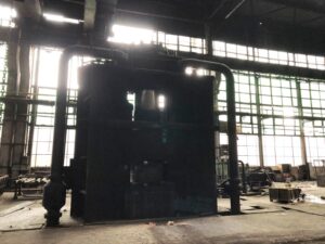 カウンターブロー鍛造ハンマー Beche DGH40 - 40 トン (写真 3)