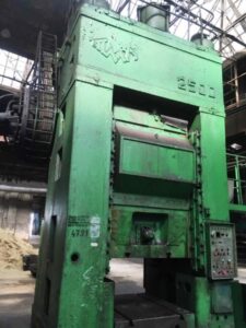 ナックルジョイントプレス TMP Voronezh K504.003.844 - 2500 トン ID: 75820