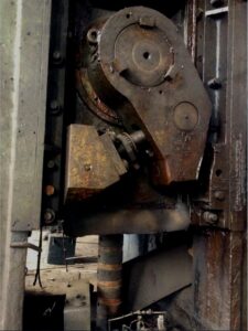 熱間鍛造プレス Smeral LZK 4000 S - 4000 トン (写真 10)