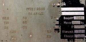 機械プレス Erfurt PKZZ I 2000 - 2000 トン (写真 4)