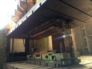 機械プレス Erfurt PKZZ I 2000 - 2000 トン (写真 13)