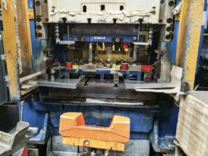 トリミングプレス Smeral LDO 315 A - 315 トン (写真 2)