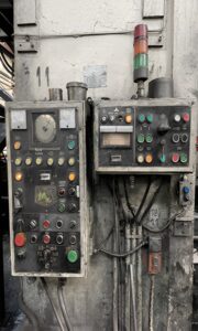 熱間鍛造プレス Smeral LZK 6300 - 6300 トン (写真 6)