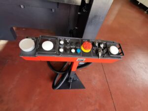 トリミングプレス Amada SDE-2025 - 200 トン (写真 5)