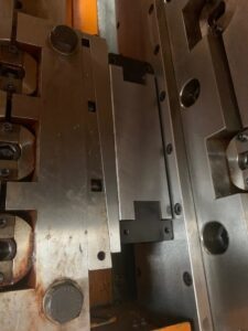 プレス機 Arisa S4/630/4500/2500 - 630 トン (写真 5)