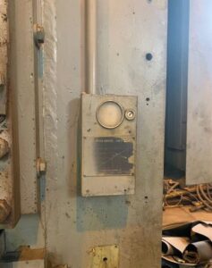 ナックルジョイントプレス Barnaul KB8340 - 1000 トン (写真 1)