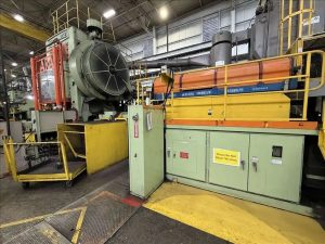 熱間鍛造プレス Nittan Massey MHFP-2000LW - 2000 トン (写真 7)
