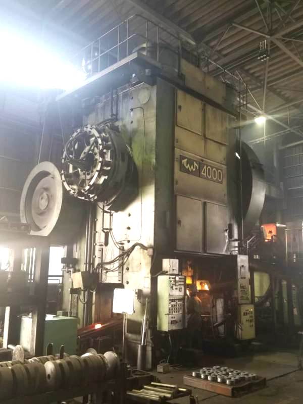 熱間鍛造プレス TMP Voronezh KB8546 - 4000 トン