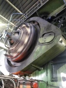 熱間鍛造プレス TMP Voronezh KB8546 - 4000 トン (写真 5)