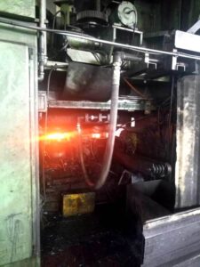 熱間鍛造プレス TMP Voronezh KB8546 - 4000 トン (写真 7)