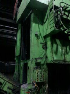 熱間鍛造プレス Smeral LZK 4000 A - 4000 トン (写真 1)