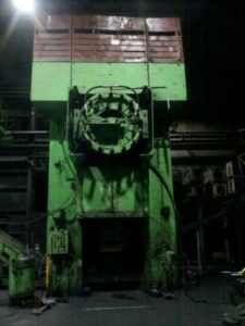 熱間鍛造プレス Smeral LZK 4000 A - 4000 トン (写真 3)