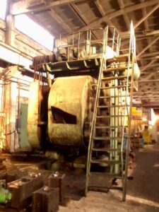 ナックルジョイントプレス TMP Voronezh K8344 - 2500 トン (写真 3)
