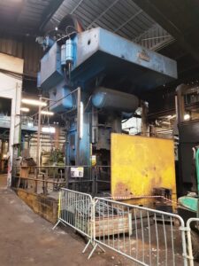 ねじプレス Ficep PVM 450 - 4000 トン (写真 2)