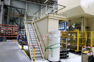 油圧プレス Siempelkamp IHF-Press 1250 - 1250 トン (写真 18)