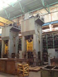 トリミングプレス Erfurt PKZ 800/1000 - 800 トン (写真 2)