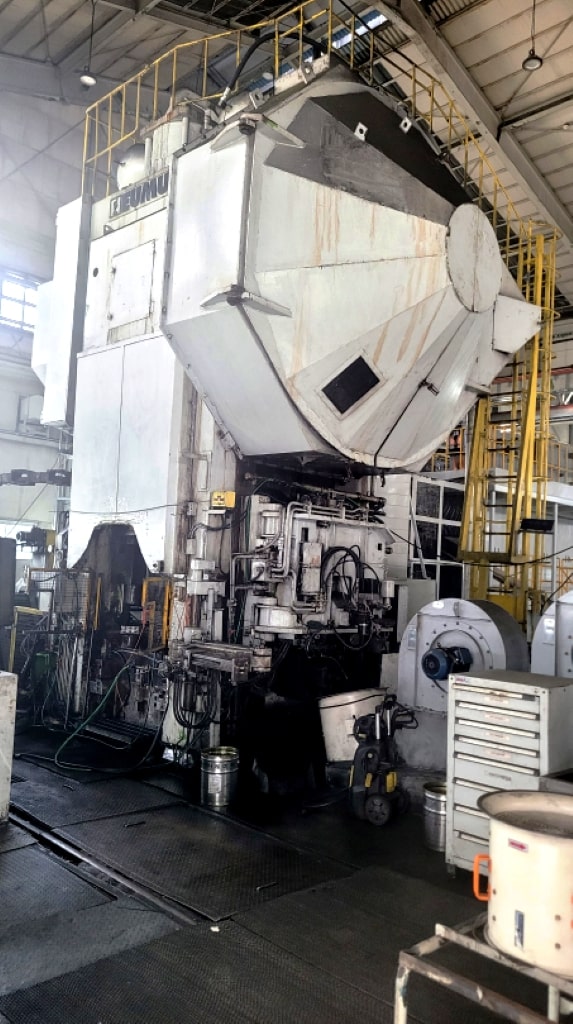 熱間鍛造プレス Eumuco AMP 250 - 2500 トン