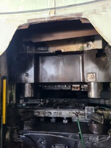 熱間鍛造プレス Eumuco AMP 250 - 2500 トン (写真 4)