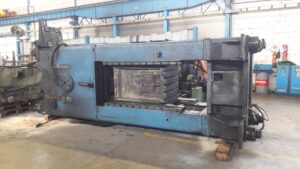 トリミングプレス TMP Voronezh KB9536 - 400 トン (写真 1)