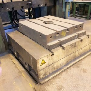 油圧プレス Cosmo 1000 MT - 1000 トン (写真 7)