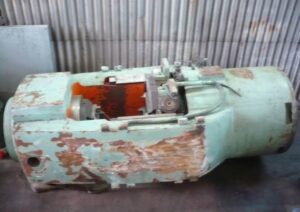 油圧プレス P7640 - 1000 トン (写真 4)