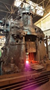 鍛造ハンマー Huta Zygmunt MPM 16000 B - 17500 kgm (写真 2)