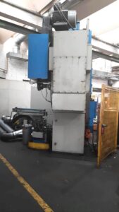 ナックルジョイントプレス Barnaul KB8342 B - 1600 トン (写真 1)