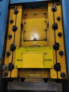 ナックルジョイントプレス Barnaul KB8342 B - 1600 トン (写真 12)