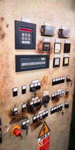 ナックルジョイントプレス Barnaul KB8342 - 1600 トン (写真 2)