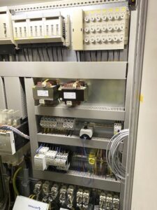 油圧プレス Schuler SHPS 50000 - 5000 トン (写真 1)