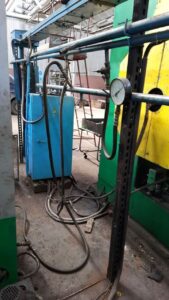 ナックルジョイントプレス Barnaul K8338 - 630 トン (写真 4)