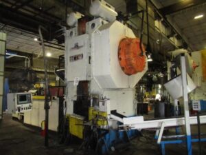 熱間鍛造プレス Manzoni SR1300 - 1300 トン (写真 11)