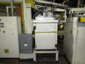 熱間鍛造プレス Manzoni SR1300 - 1300 トン (写真 15)