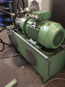 ねじプレス Hiller Lutz HYS-K160 MH - 350 トン (写真 6)