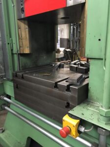 ねじプレス Hiller Lutz HYS-K160 MH - 350 トン (写真 15)