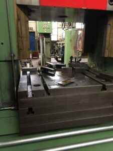 ねじプレス Hiller Lutz HYS-K160 MH - 350 トン (写真 14)