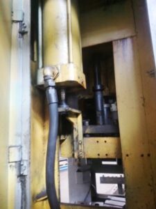 トリミングプレス KarpatPressMash KG9534 - 250 トン (写真 15)