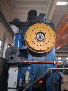 熱間鍛造プレス TMP Voronezh KB8040 - 1000 トン (写真 7)