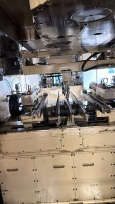 プレス機 Krupp PST 620 - 620 トン (写真 2)