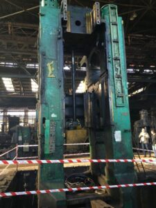 熱間鍛造プレス Eumuco SP 400 - 4000 トン (写真 2)