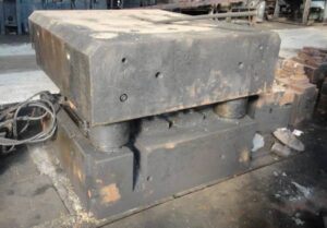 熱間鍛造プレス Eumuco SP 400 - 4000 トン (写真 18)