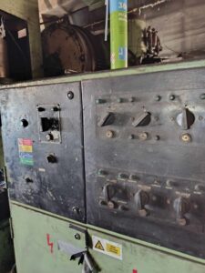 トリミングプレス Zdas LU 250/800 - 250 トン (写真 9)