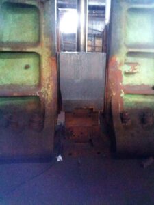 鍛造ハンマー Kalinin MA2147 - 5 トン (写真 2)