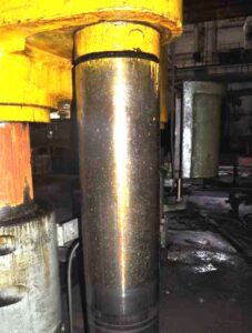 自由鍛造プレス Dnepropress P3847 - 5000 トン (写真 5)