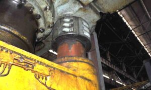 自由鍛造プレス Dnepropress P3847 - 5000 トン (写真 13)