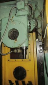 ナックルジョイントプレス Barnaul KB8336 - 400 トン (写真 1)