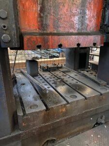 トリミングプレス Erfurt PKZe 1250 - 1250 トン (写真 5)